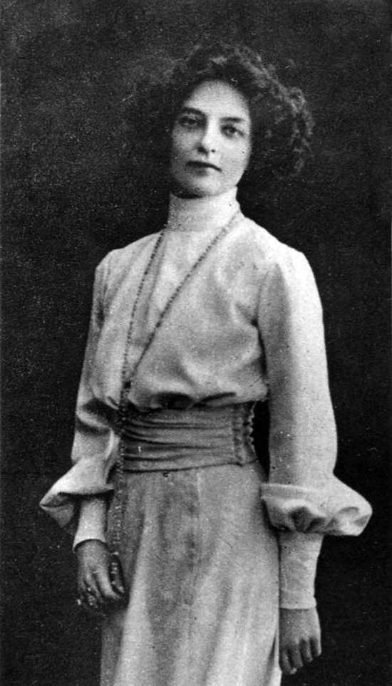 Зинаида николаевна гиппиус (1869-1945) — биография, жизнь и творчество поэтессы