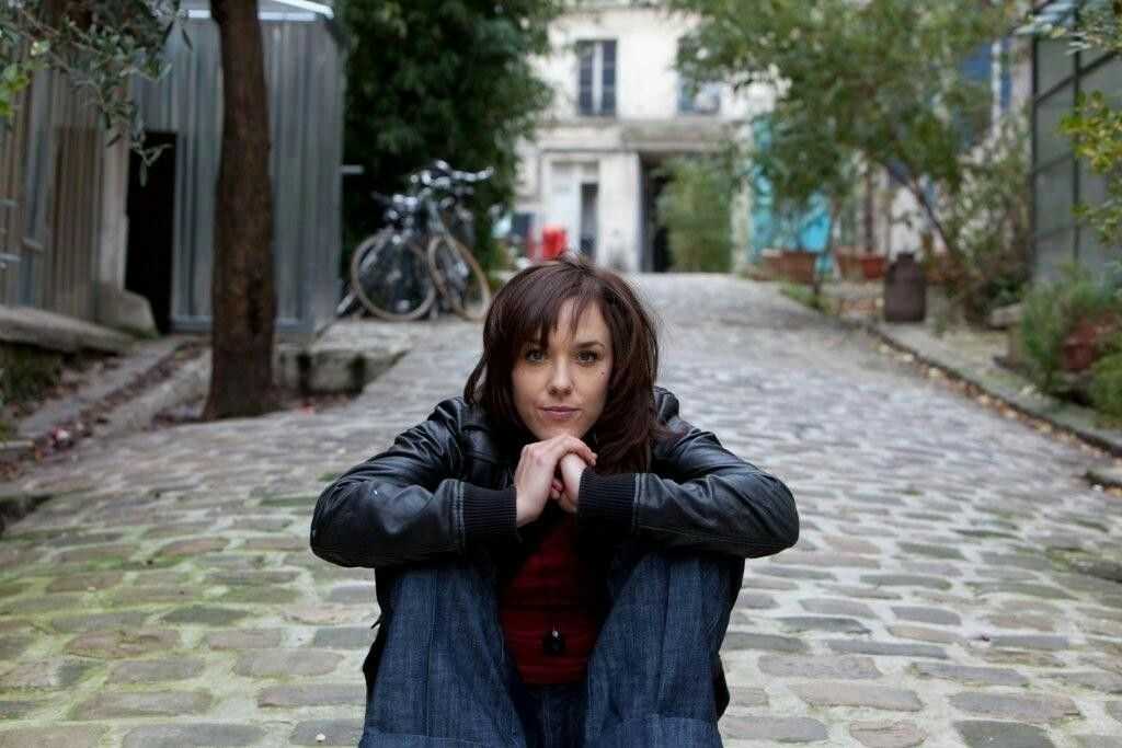 Alizee: дата смерти, причина, биография, фото и интересные факты из жизни певицы