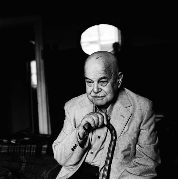 Виктор Борисович Шкловский 1893-1984 – русский советский писатель, литературовед, критик, киновед и сценарист Один из выдающихся деятелей русского