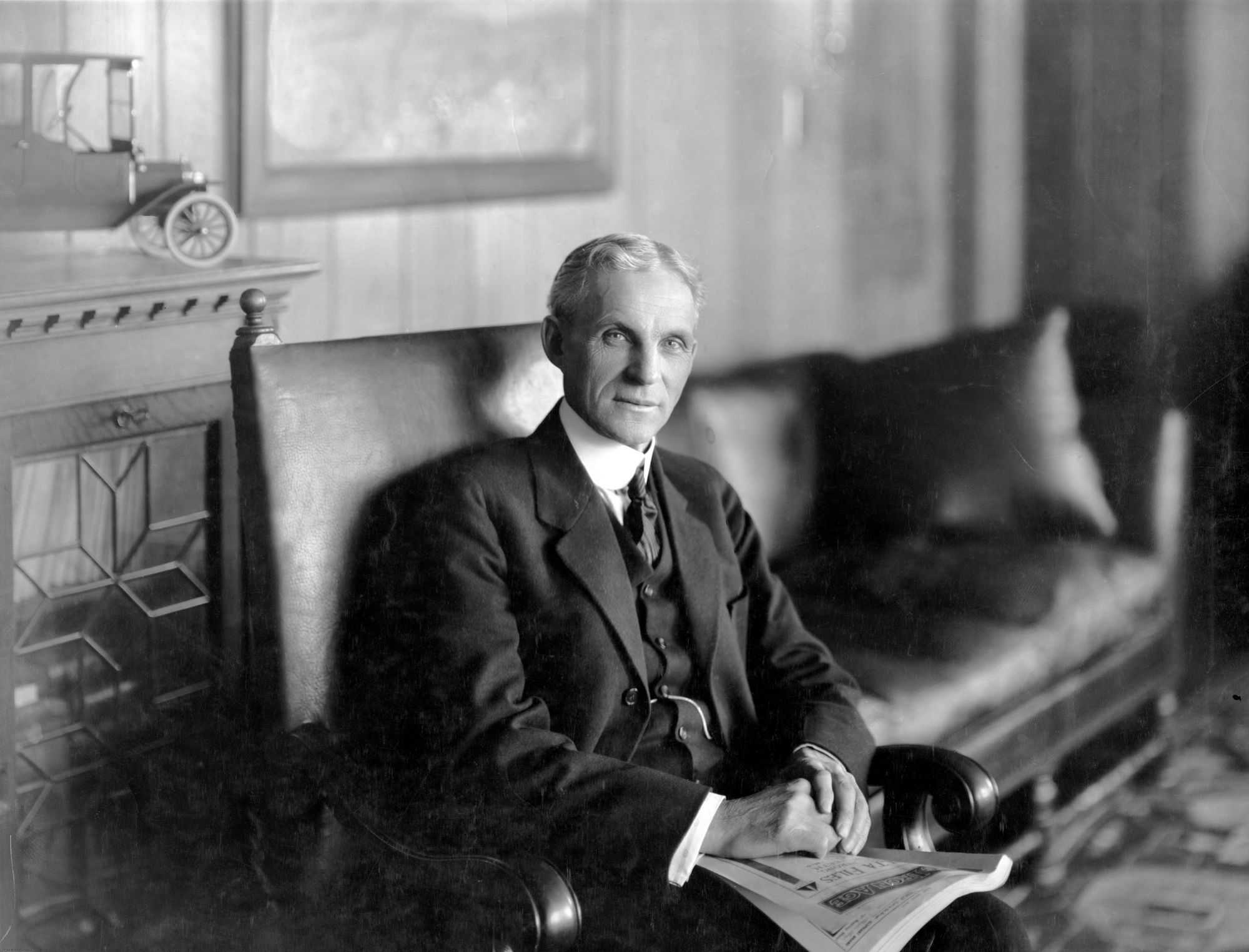 Генри Форд 1863-1947 – американский промышленник, владелец заводов по производству автомобилей по всему миру, изобретатель, автор 161 патента США Идя с