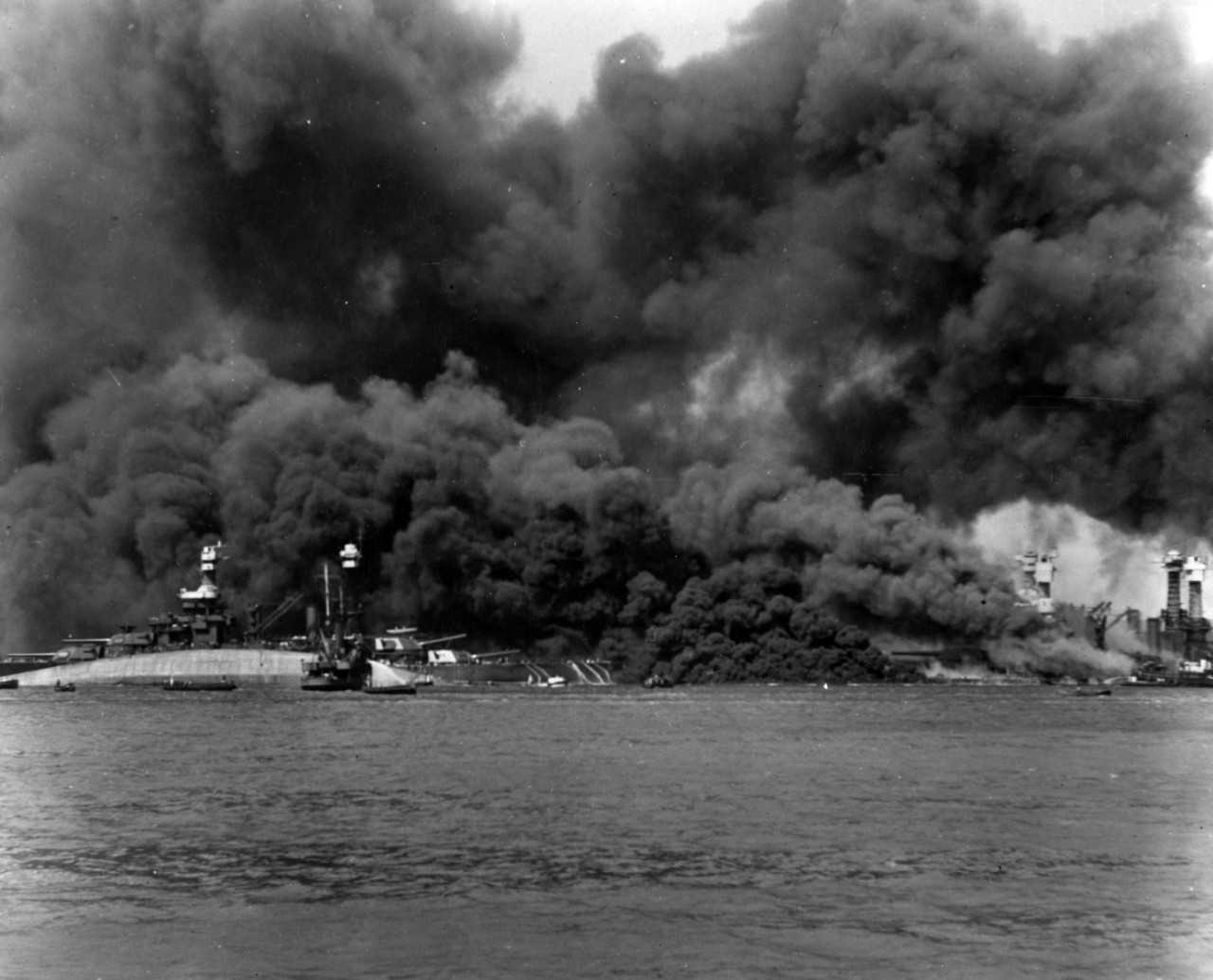 Нападение германии на японию. Атака на «пёрл‑Харбор», 7 декабря, 1941. 7 Декабря 1941 года Перл Харбор. Атака Японии на пёрл-Харбор (7 декабря 1941 г. Атака на пёрл-Харбор.