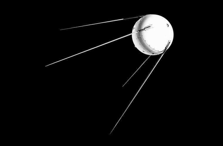 Спутник-1 первый искусственный спутник земли — про космос